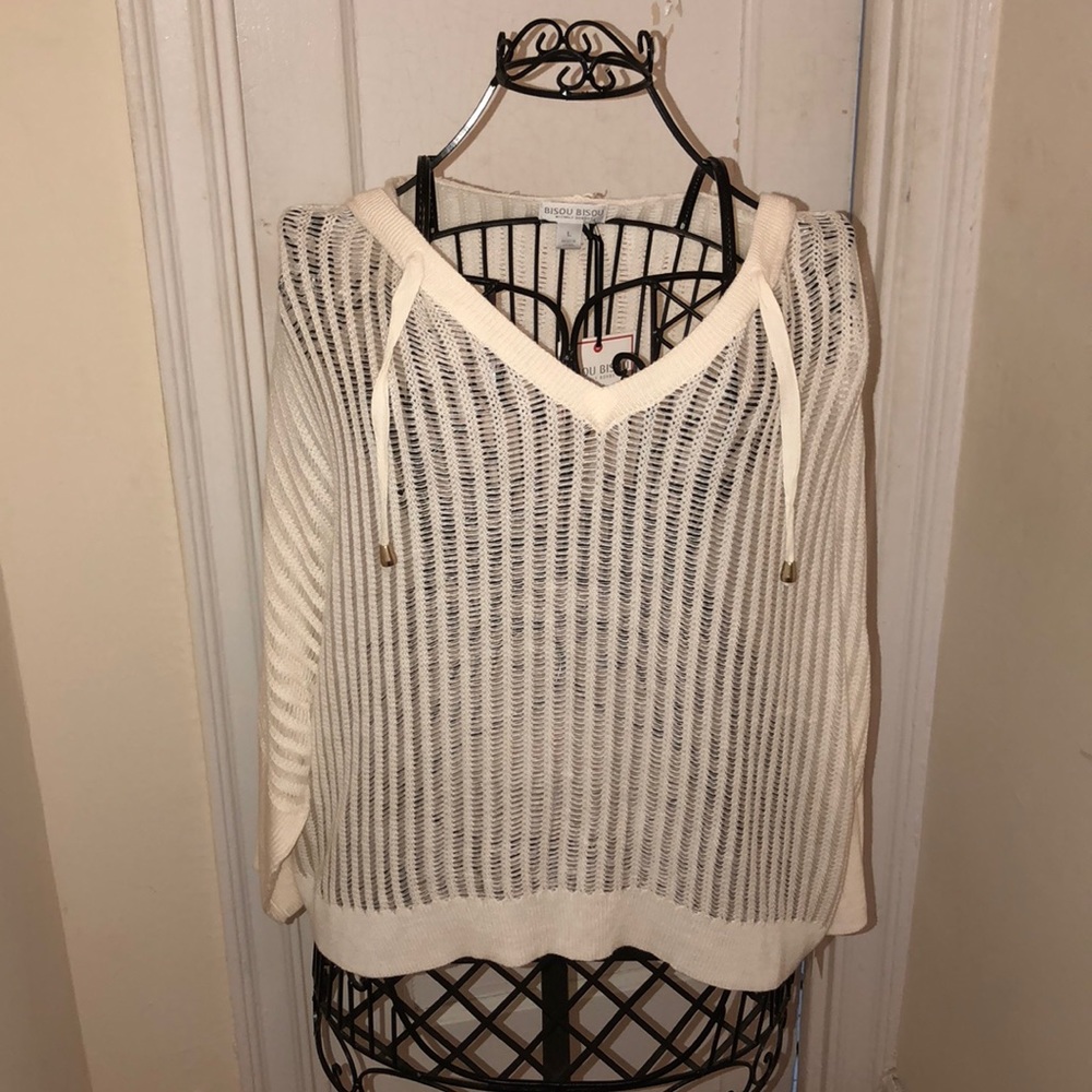 Bisou Bisou Hooded Sweater / L